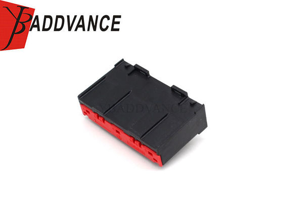 15422577 Motorcycle Female 7 Pin  PBT Automotive Connector For Ford