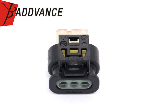 805-121-522 A0295451326 3 Pin Female PA66 GF25 Connector For Volkswagen BMW Audi